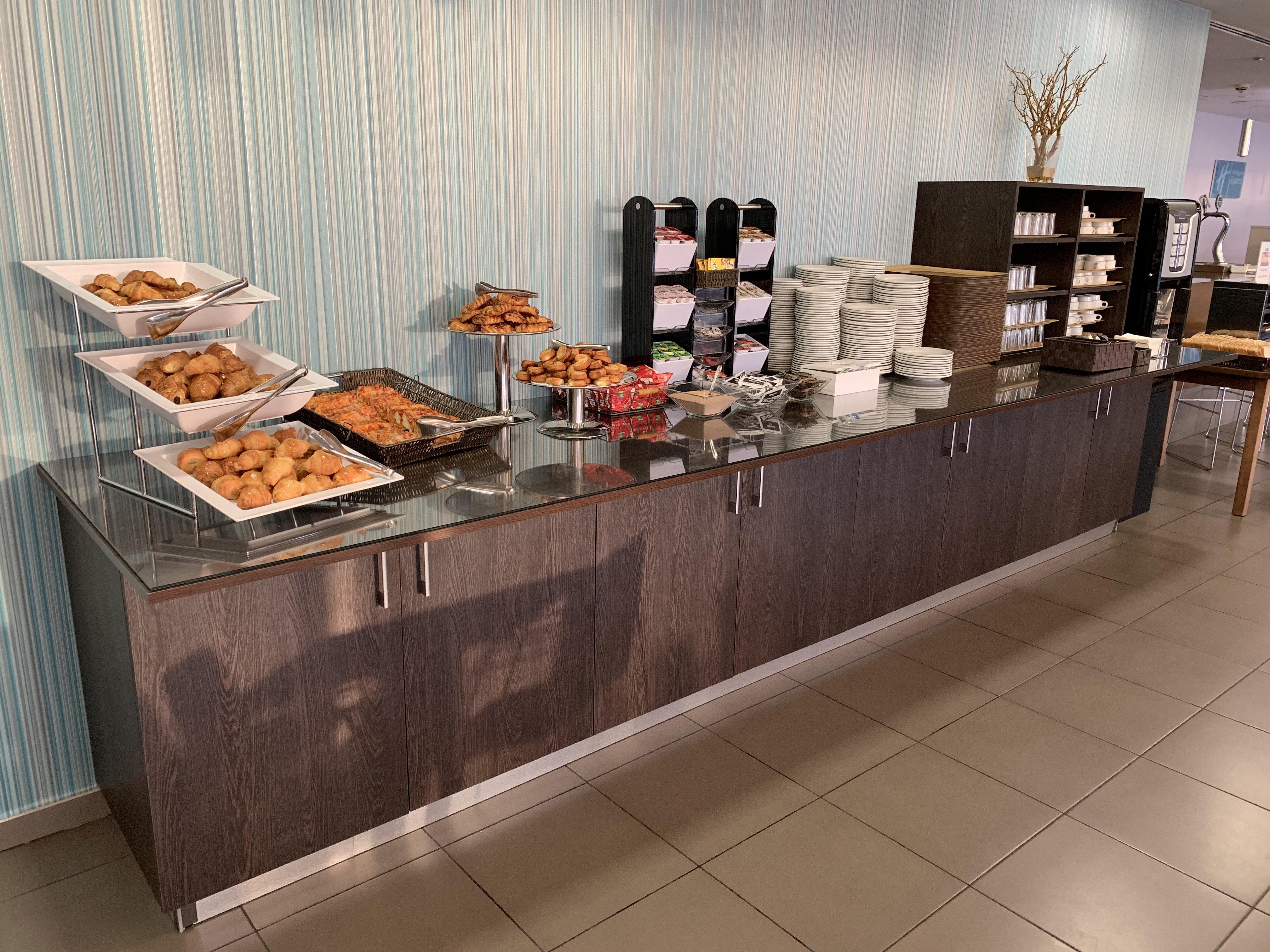 Holiday Inn Express Vitoria By Ihg Dış mekan fotoğraf