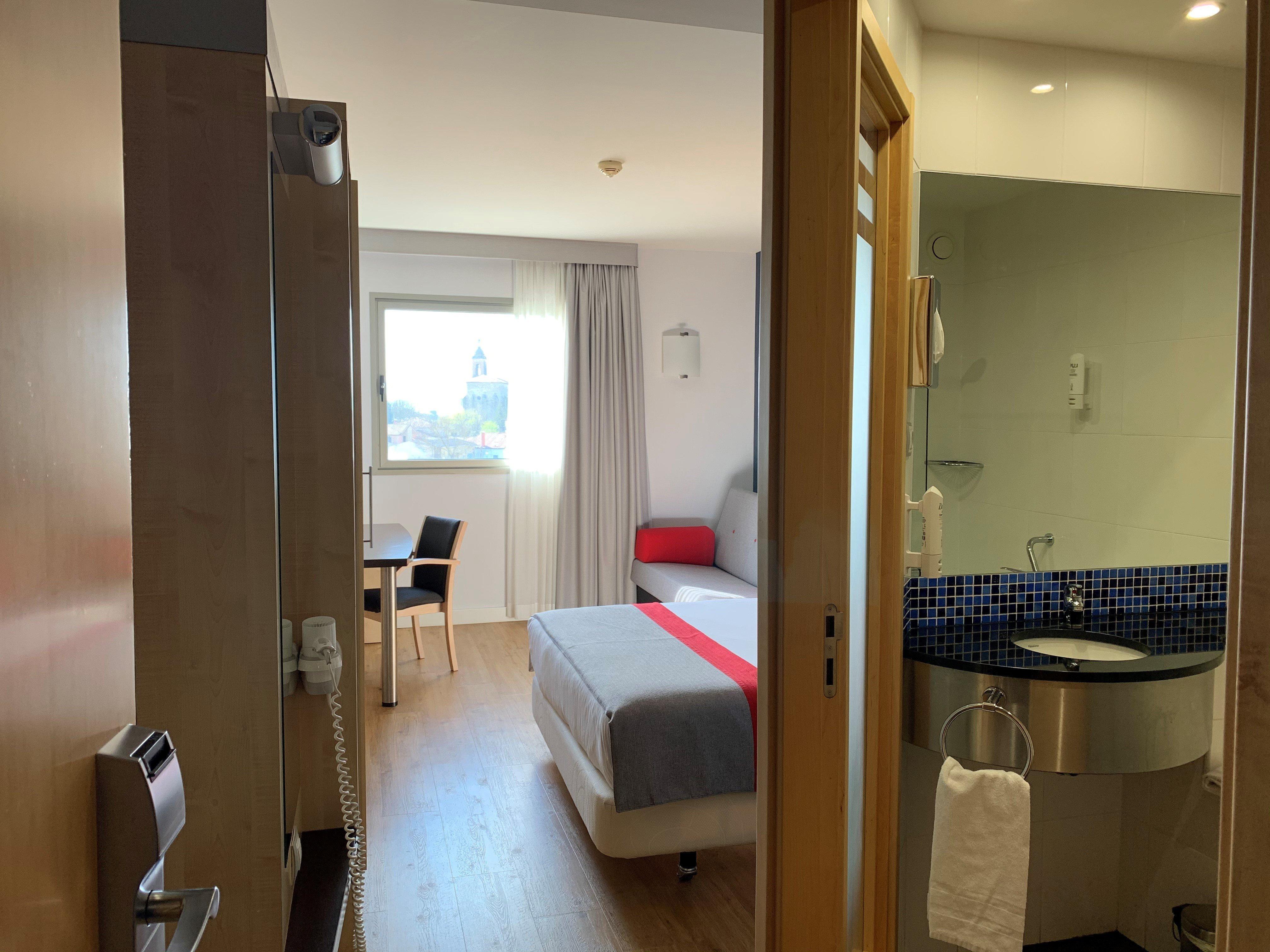 Holiday Inn Express Vitoria By Ihg Dış mekan fotoğraf