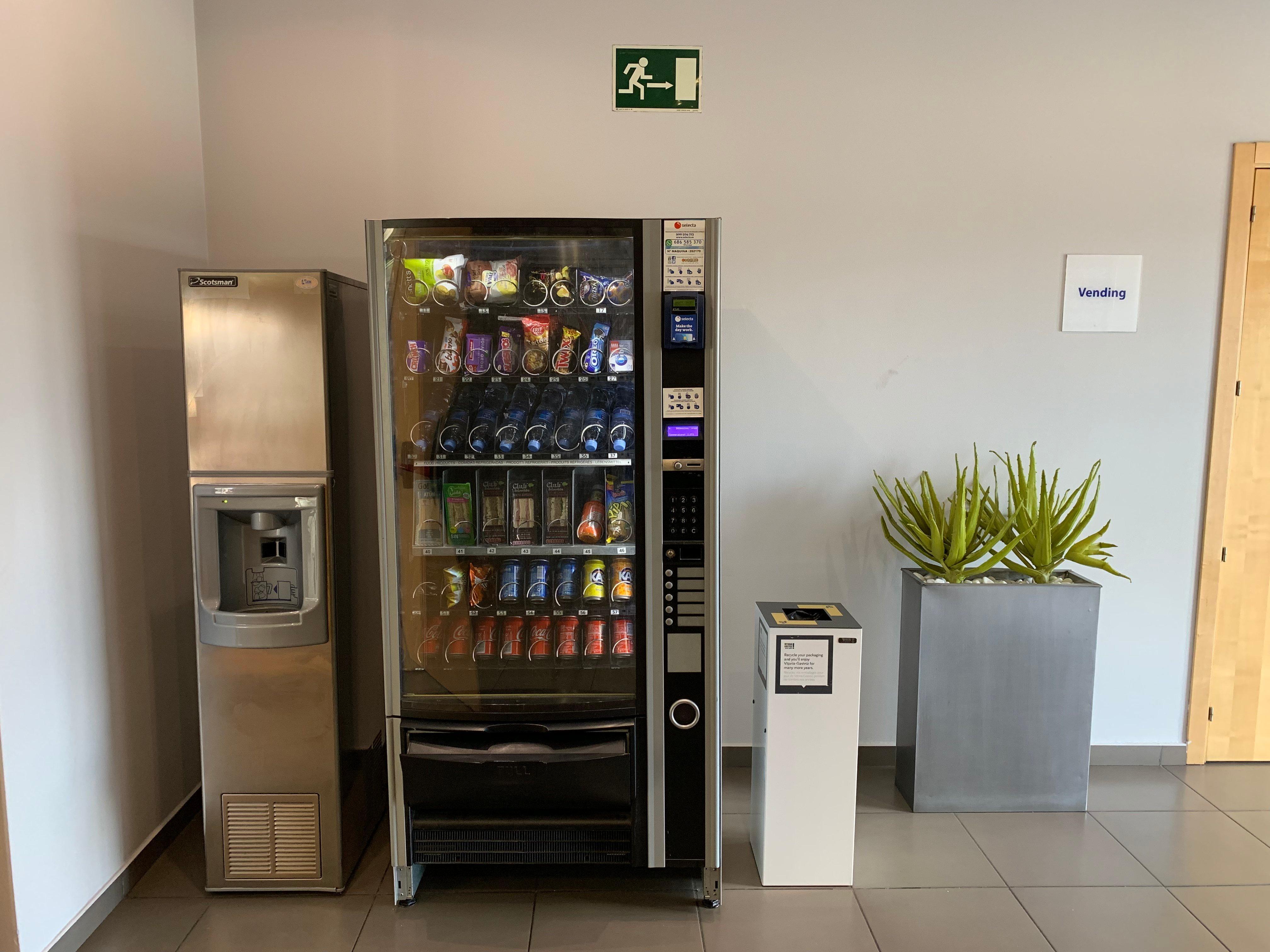 Holiday Inn Express Vitoria By Ihg Dış mekan fotoğraf