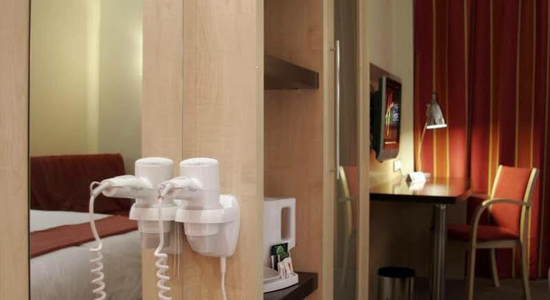 Holiday Inn Express Vitoria By Ihg Dış mekan fotoğraf